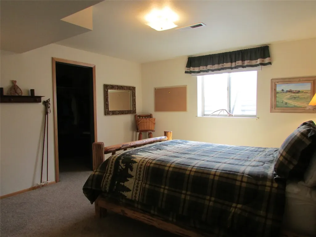 455 Clearview Drive Corvallis MT 59828
