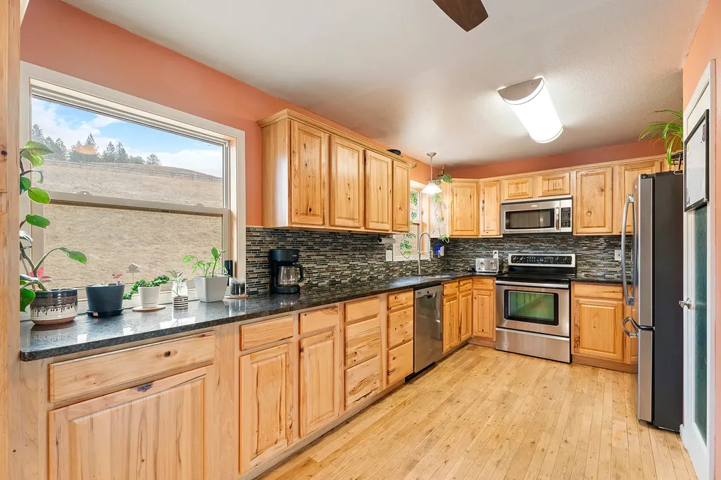 41 Haab Lane Clancy MT 59634