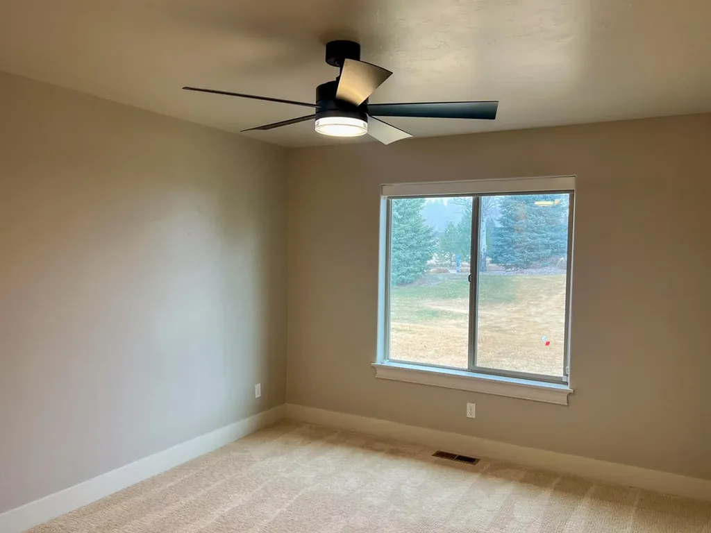 19 Crossbuck Trail Bigfork MT 59911