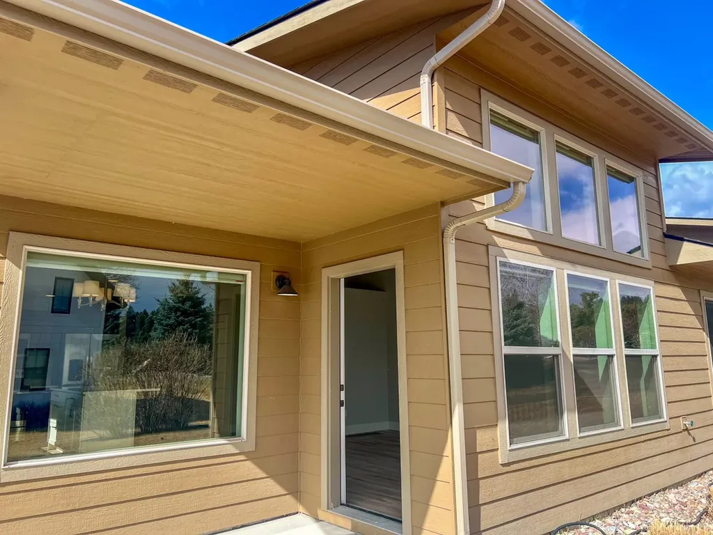 19 Crossbuck Trail Bigfork MT 59911
