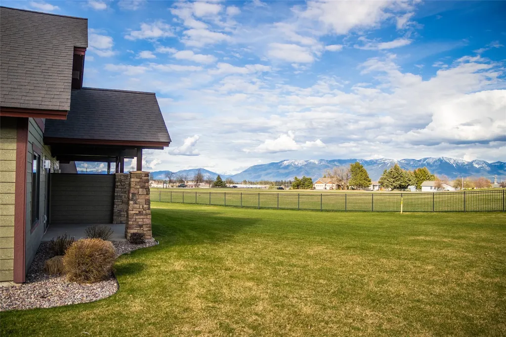 129 Meadow Vista Loop Kalispell MT 59901