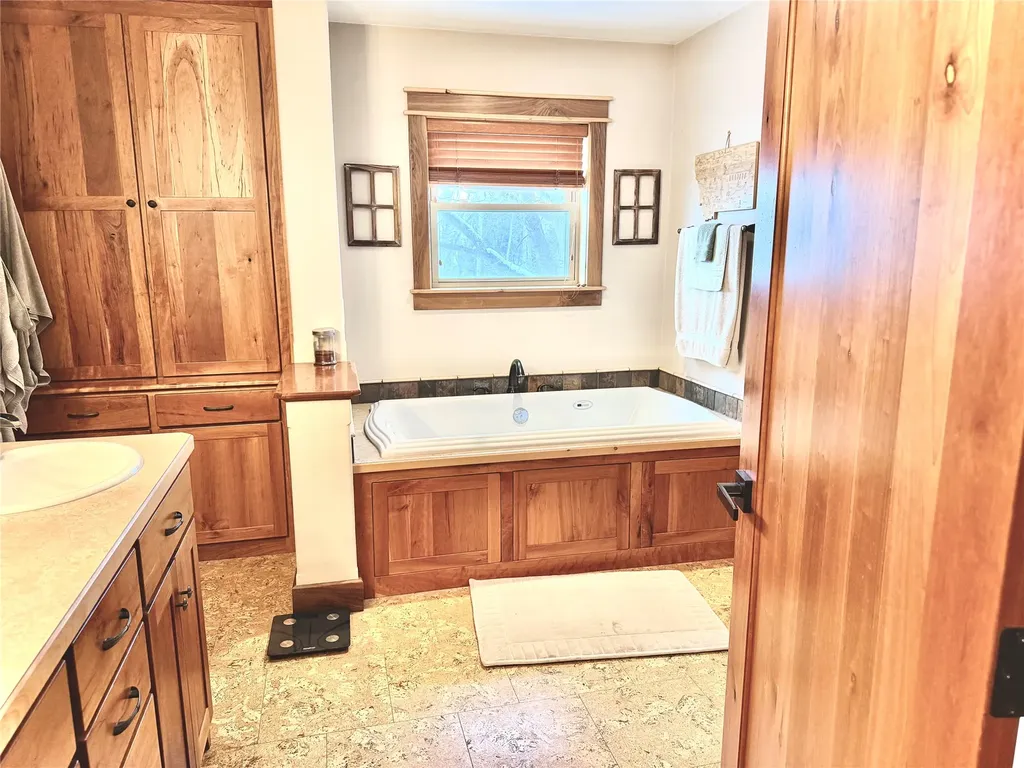 35966 Dublin Gulch Road St Ignatius MT 59865
