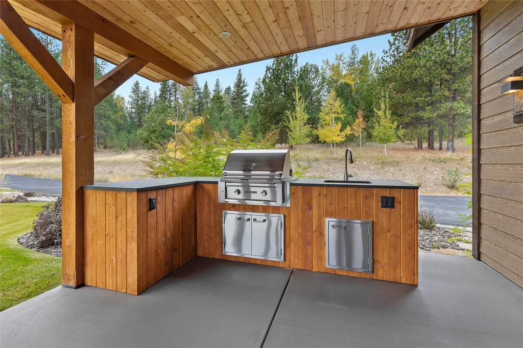 748 Ranch Ridge Lane Florence MT 59833