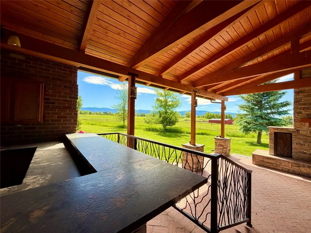 444 Windwalker Trail Stevensville MT 59870