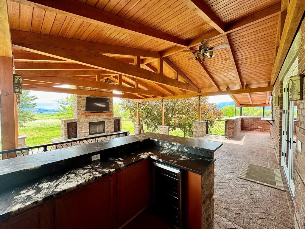 444 Windwalker Trail Stevensville MT 59870