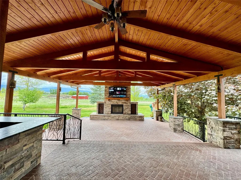444 Windwalker Trail Stevensville MT 59870