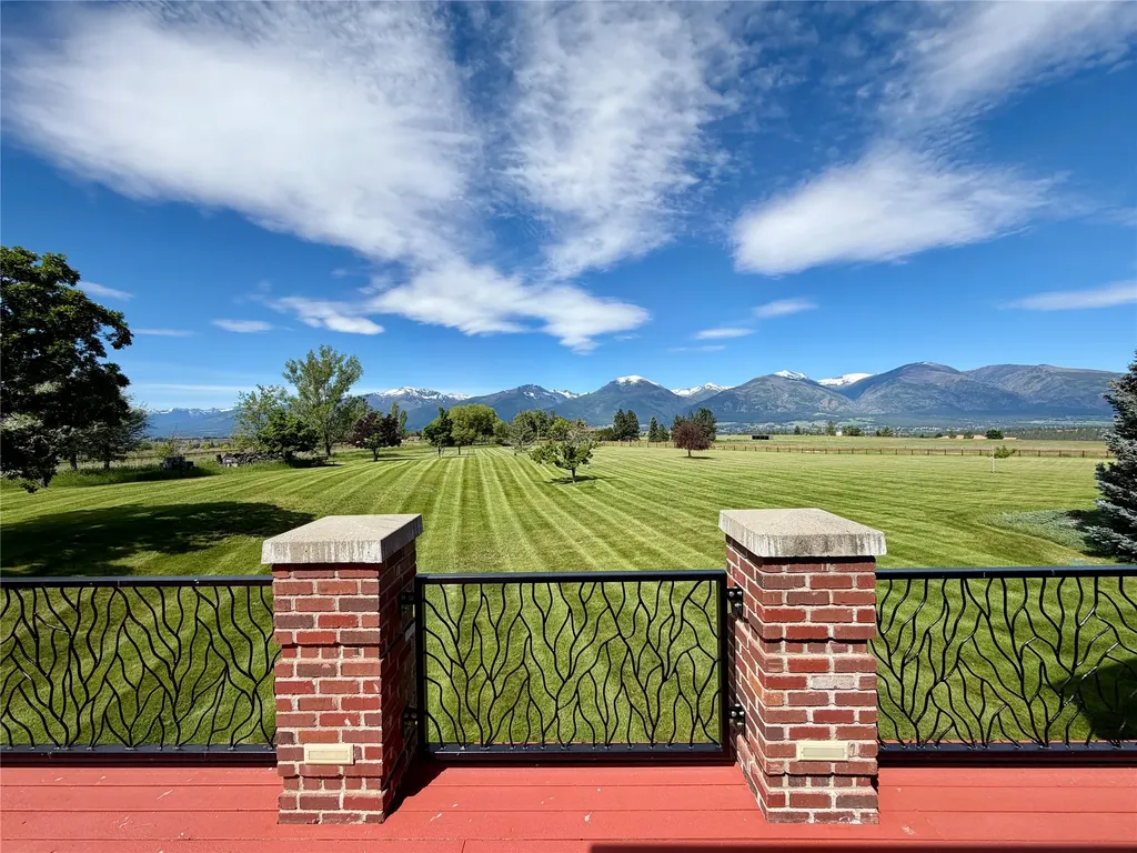 444 Windwalker Trail Stevensville MT 59870