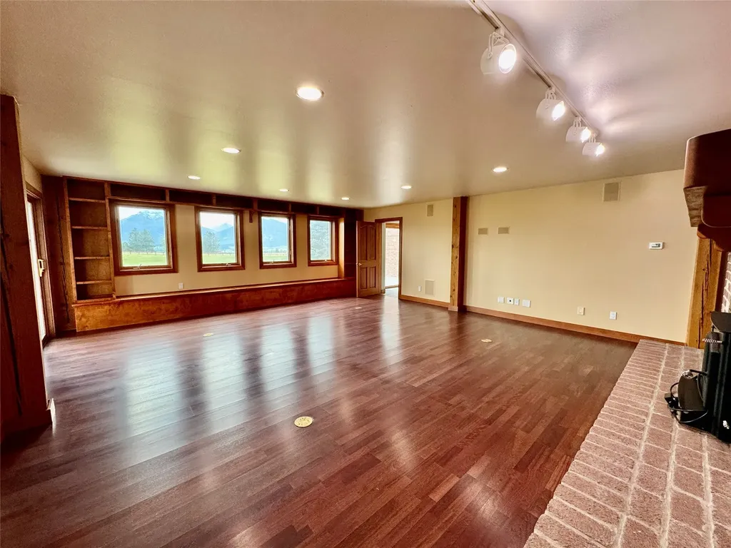 444 Windwalker Trail Stevensville MT 59870