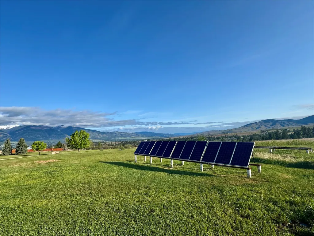 444 Windwalker Trail Stevensville MT 59870