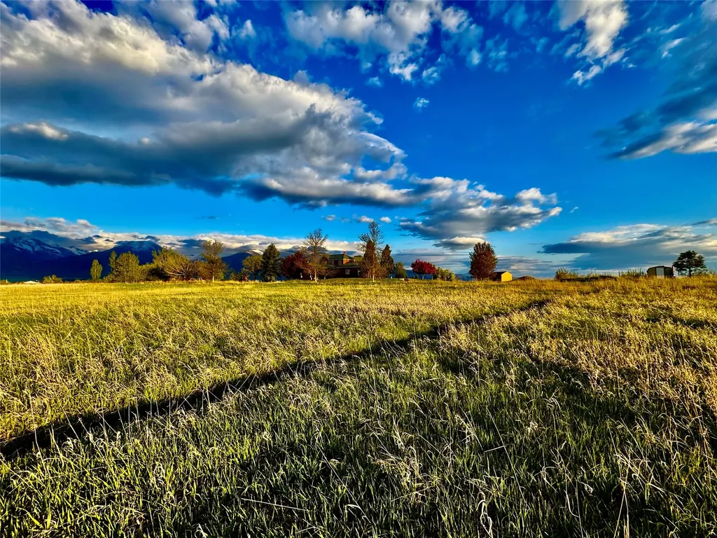 444 Windwalker Trail Stevensville MT 59870