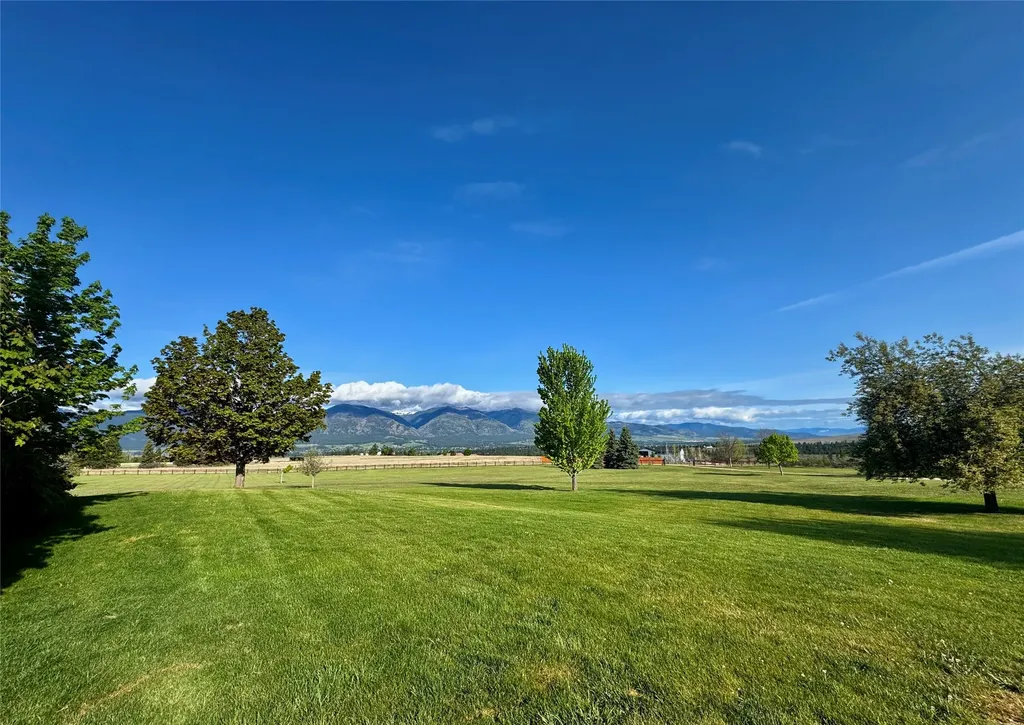 444 Windwalker Trail Stevensville MT 59870