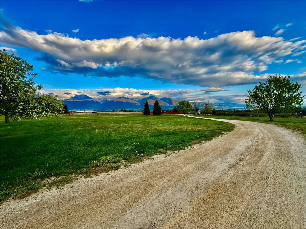 444 Windwalker Trail Stevensville MT 59870