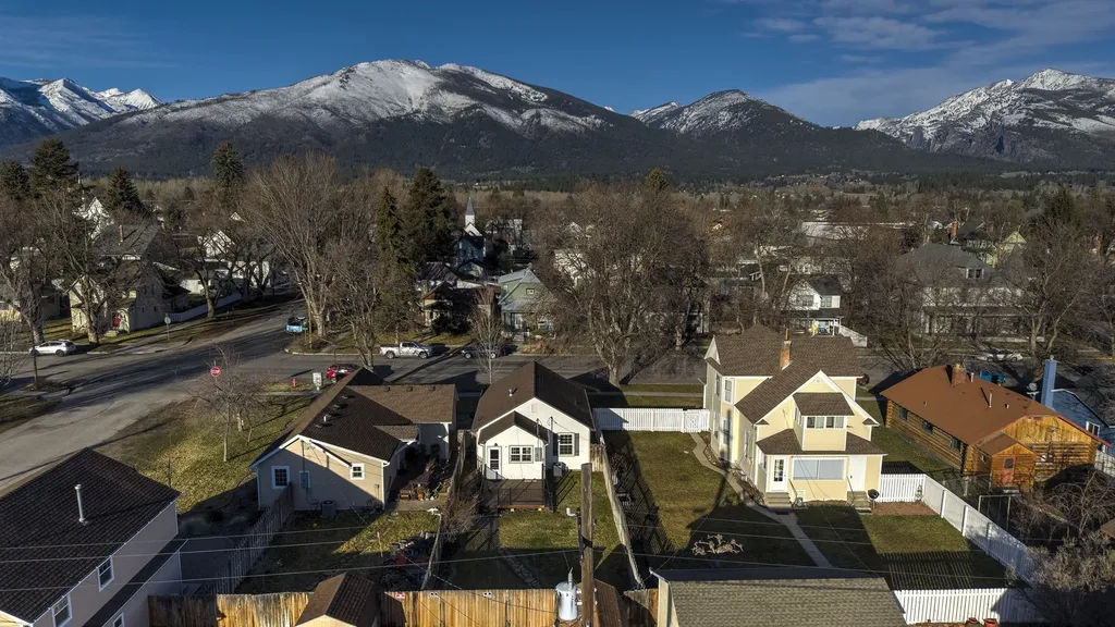318 S 4th Street Hamilton MT 59840