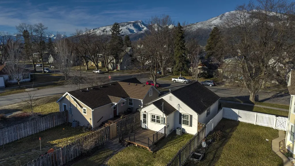 318 S 4th Street Hamilton MT 59840