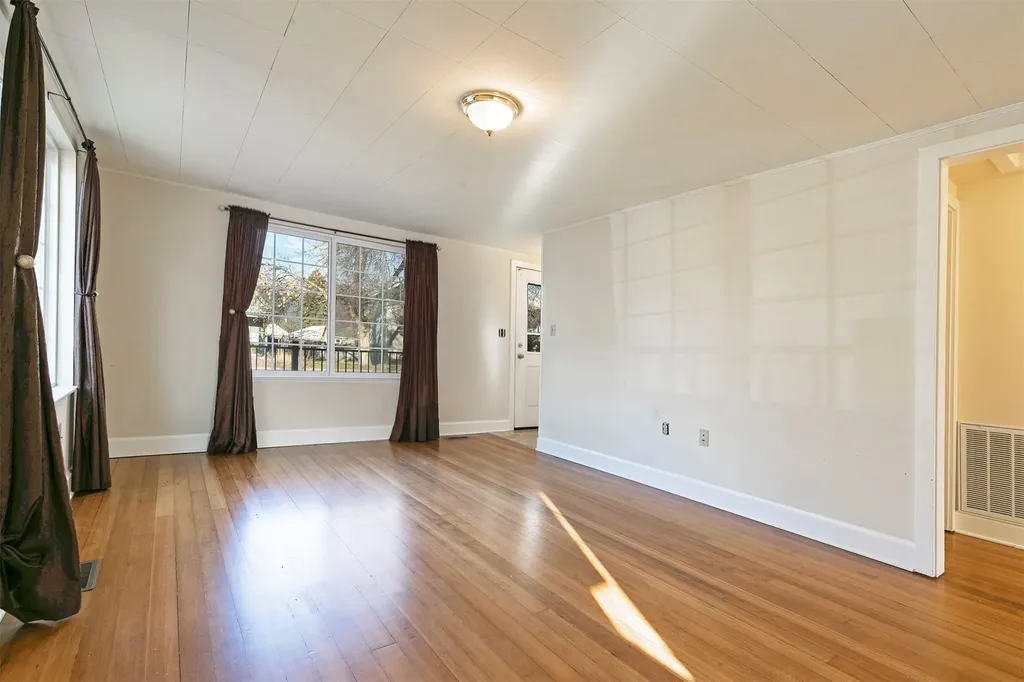 318 S 4th Street Hamilton MT 59840