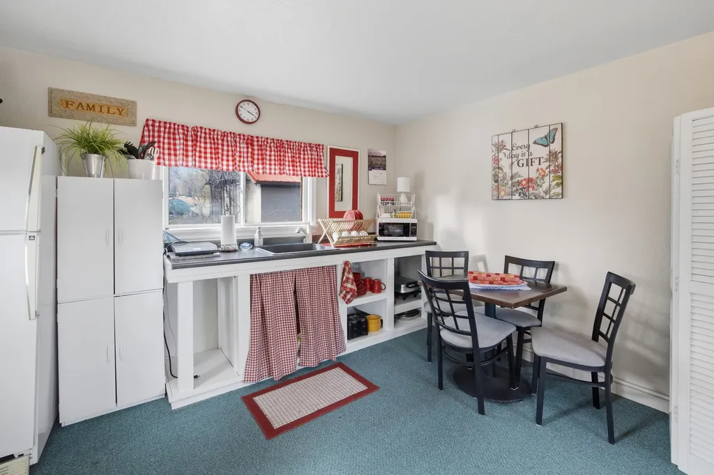 115 Ricketts Road Hamilton MT 59840