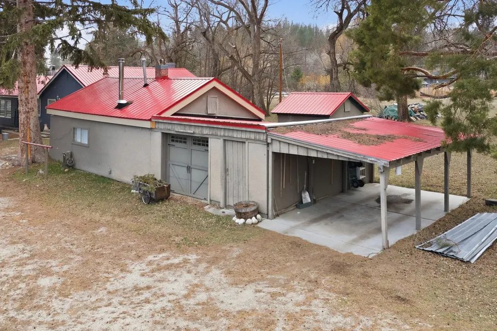 115 Ricketts Road Hamilton MT 59840
