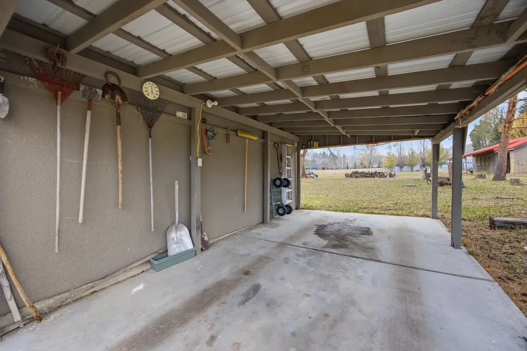 115 Ricketts Road Hamilton MT 59840