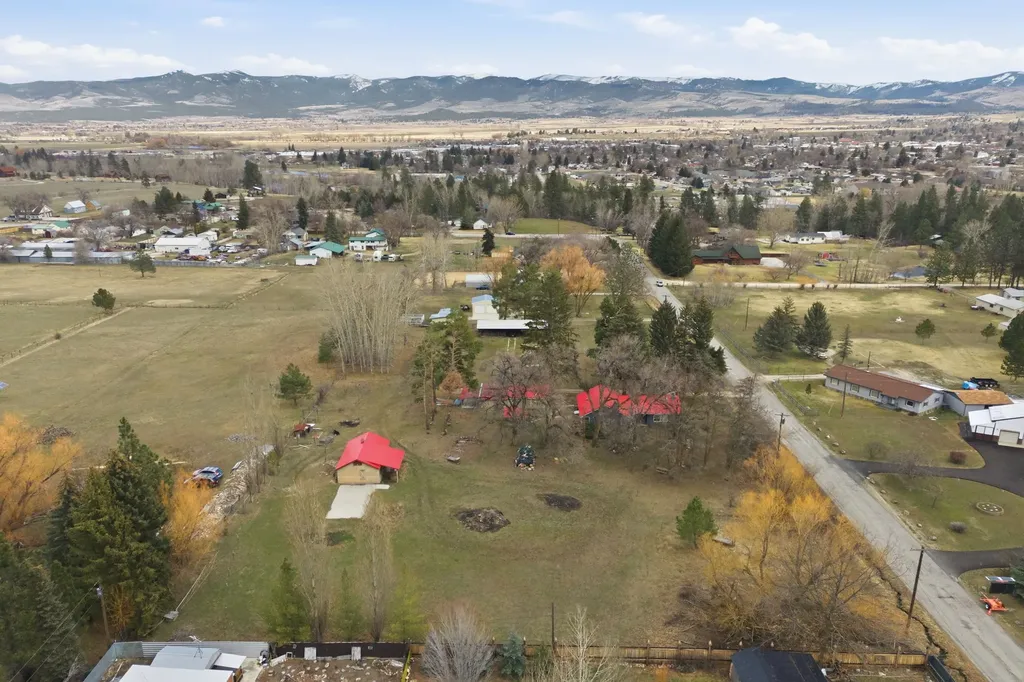115 Ricketts Road Hamilton MT 59840