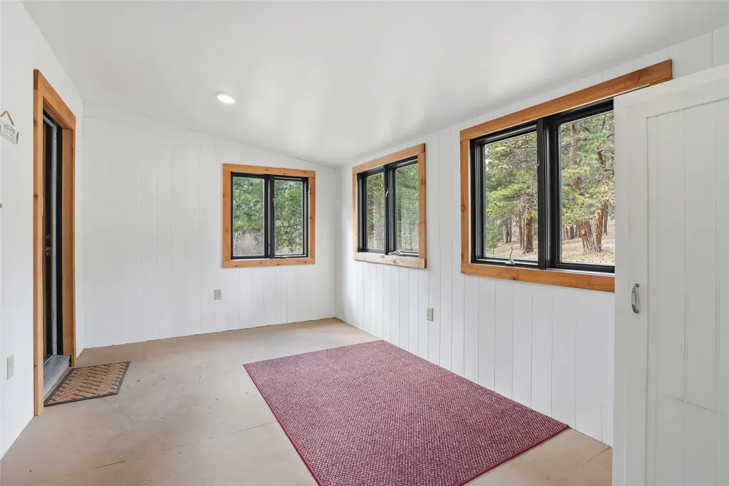 390 N Gold Creek Loop Hamilton MT 59840