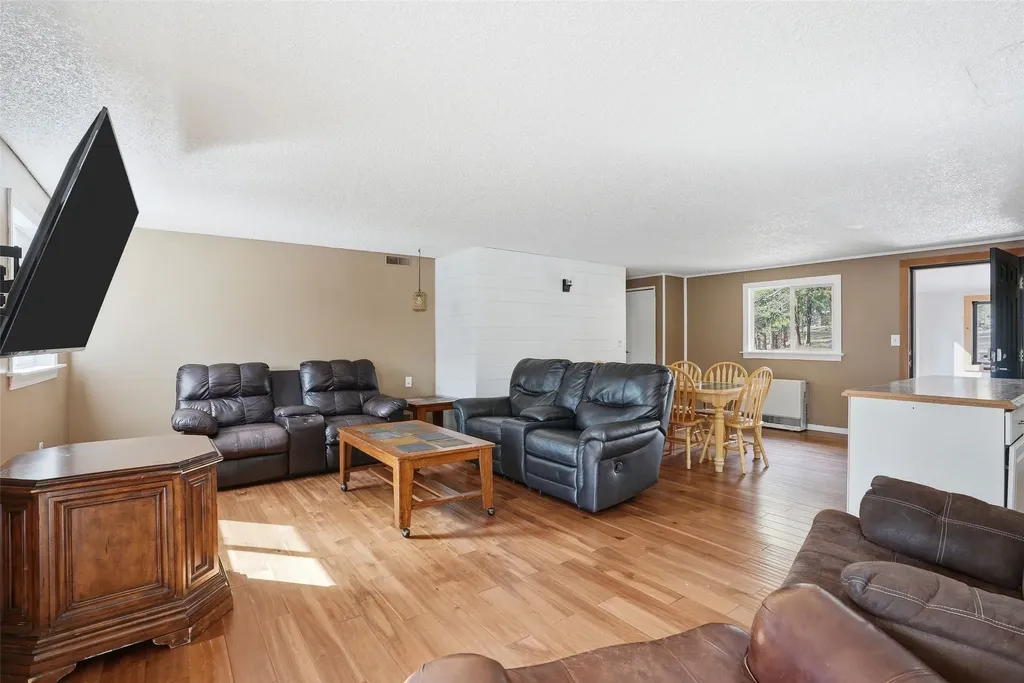 390 N Gold Creek Loop Hamilton MT 59840