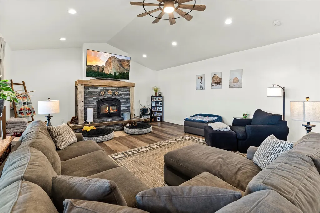 400 Cochell Way Corvallis MT 59828