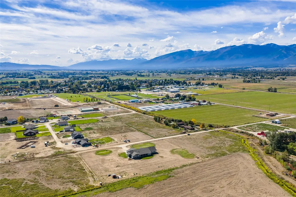 400 Cochell Way Corvallis MT 59828