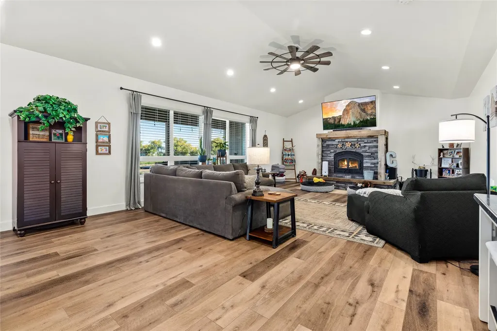 400 Cochell Way Corvallis MT 59828