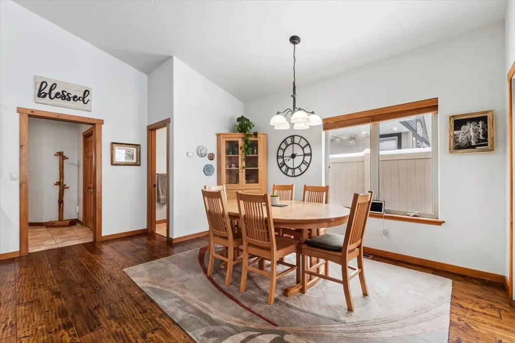 141 Oakmont Loop Columbia Falls MT 59912