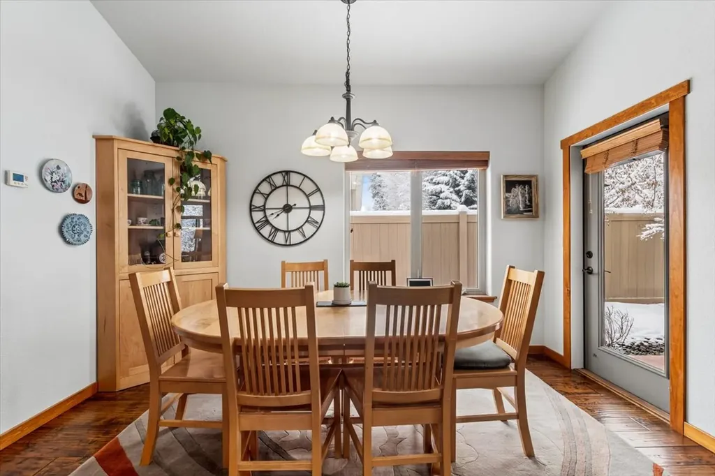 141 Oakmont Loop Columbia Falls MT 59912