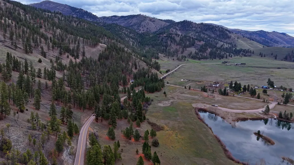30260 Beavertail Road Clinton MT 59825