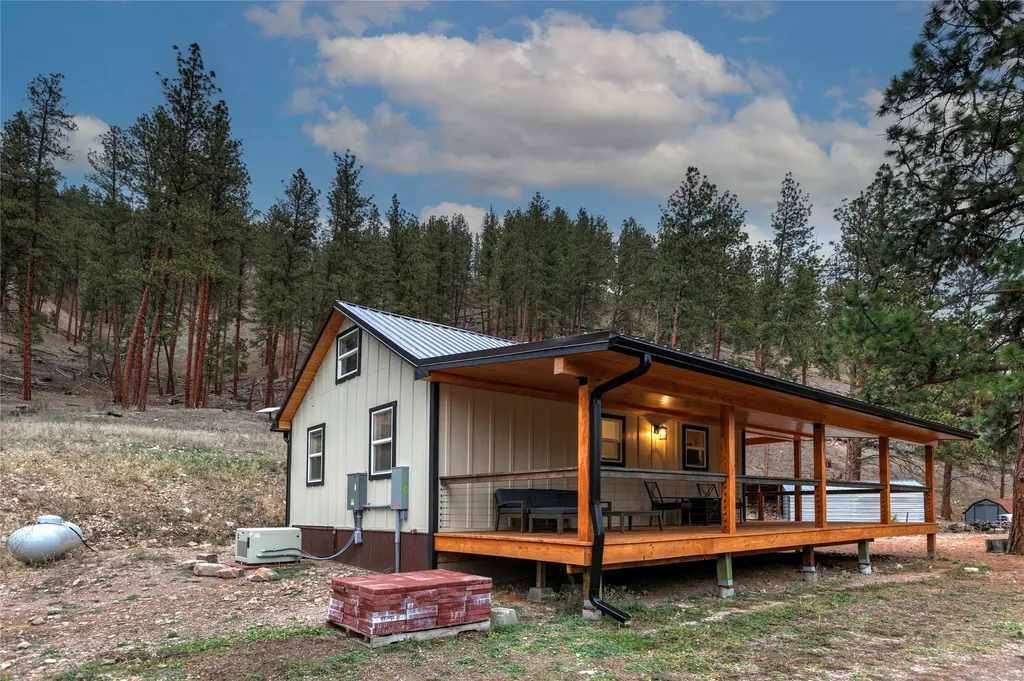 30260 Beavertail Road Clinton MT 59825