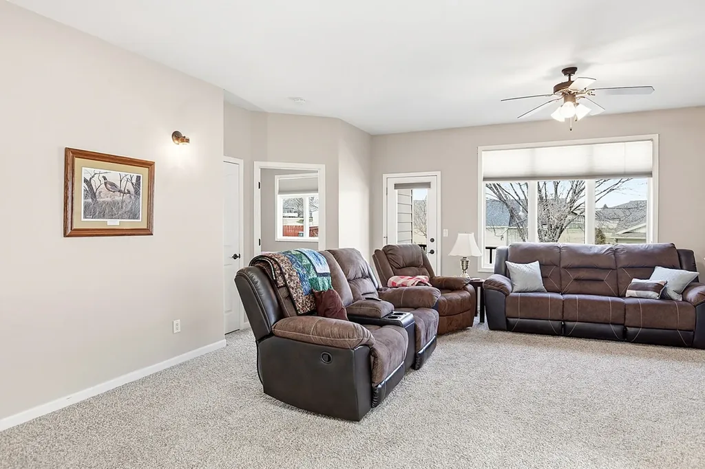 2702 Belt View Drive Helena MT 59601