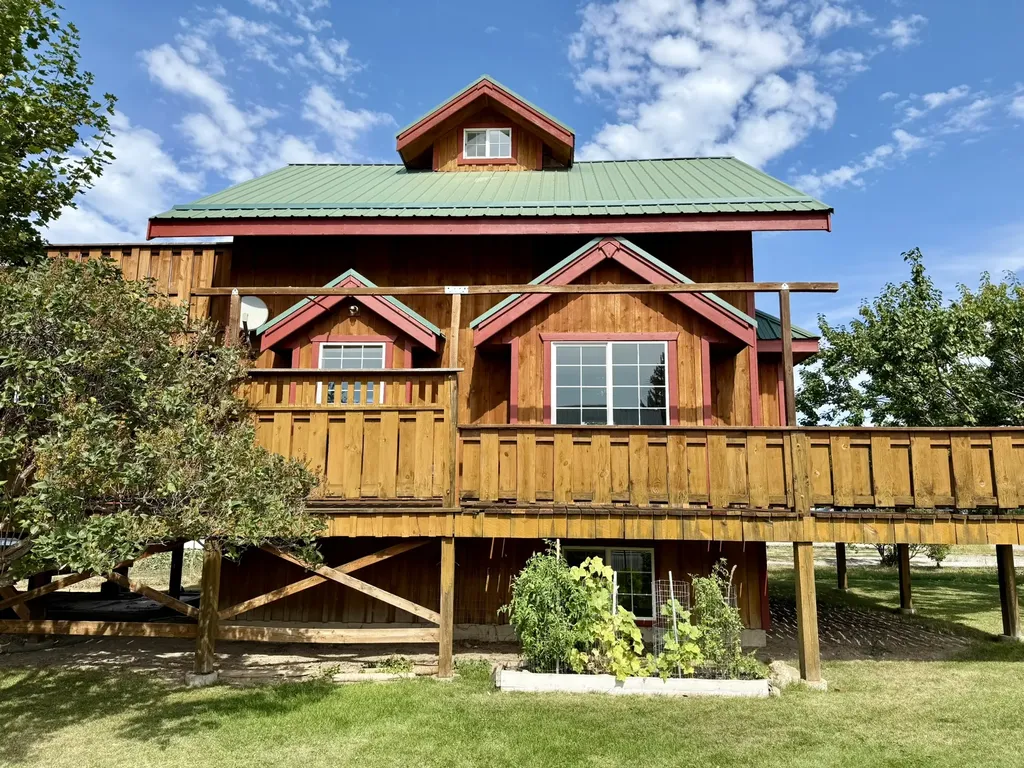 501 1st Avenue St Ignatius MT 59865