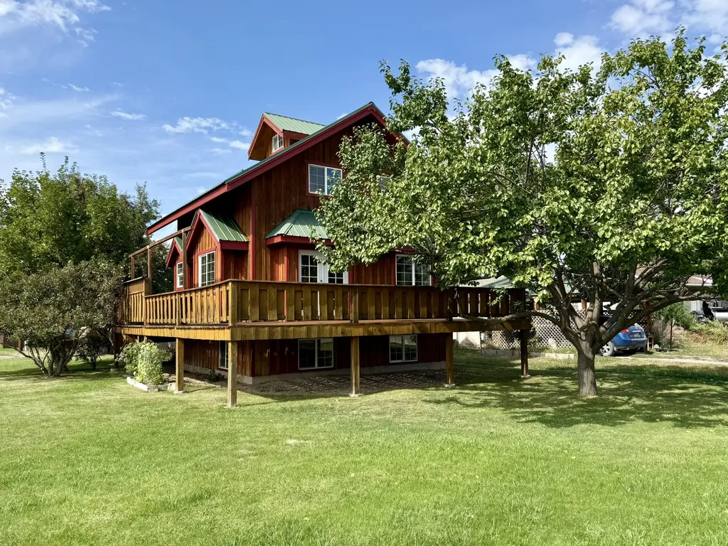 501 1st Avenue St Ignatius MT 59865