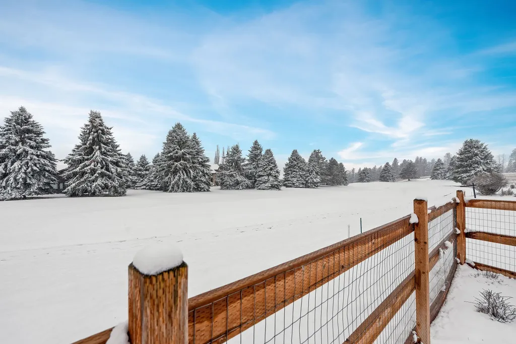 1334 Ponderosa Ridge Drive Bigfork MT 59911
