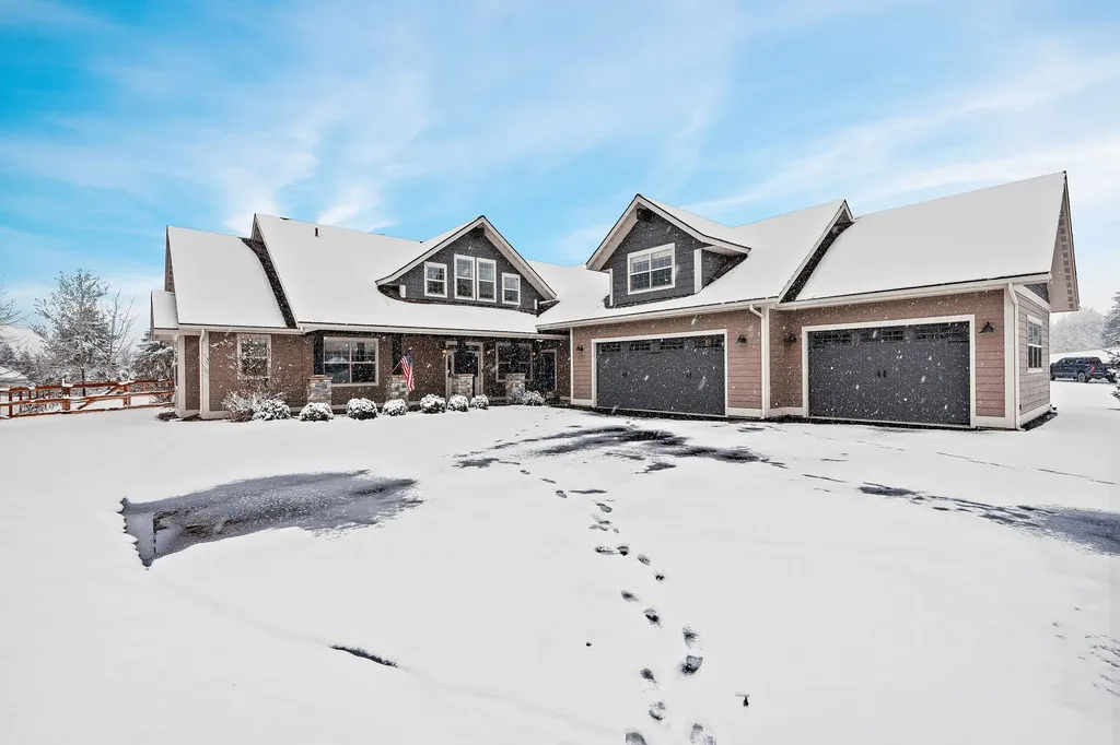 1334 Ponderosa Ridge Drive Bigfork MT 59911