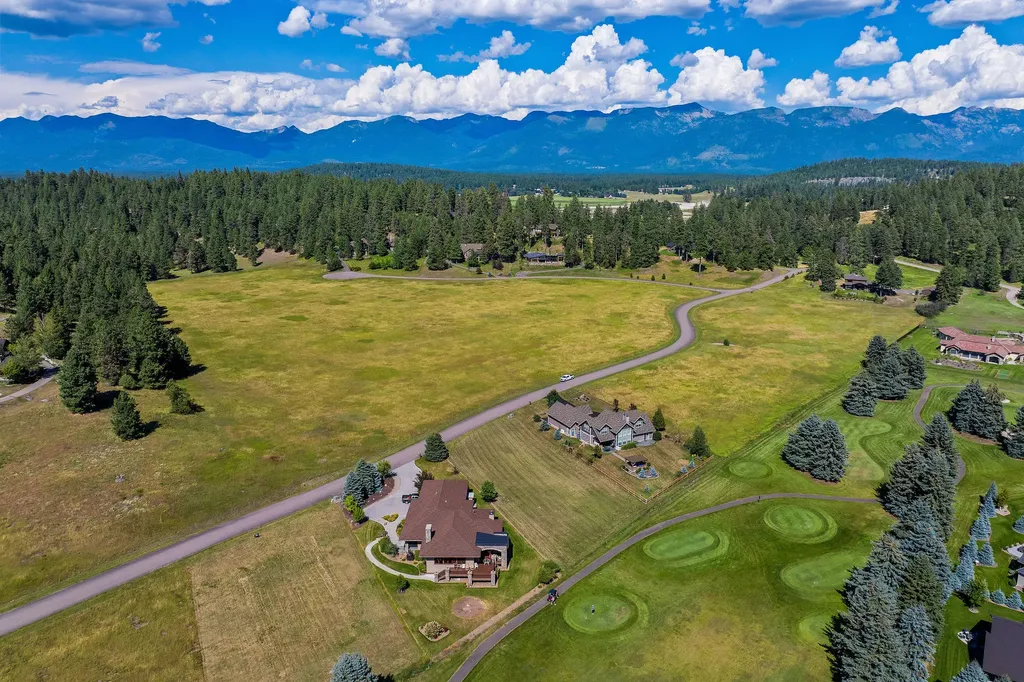 1334 Ponderosa Ridge Drive Bigfork MT 59911
