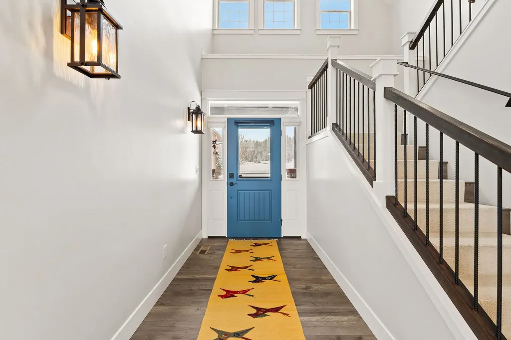 1334 Ponderosa Ridge Drive Bigfork MT 59911