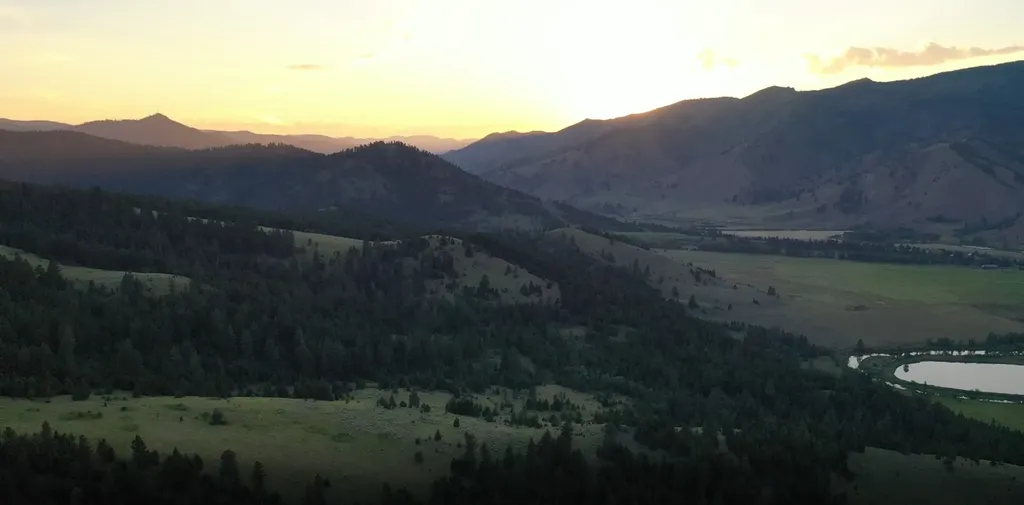 4 Tract, Bull Elk Drummond MT 59832