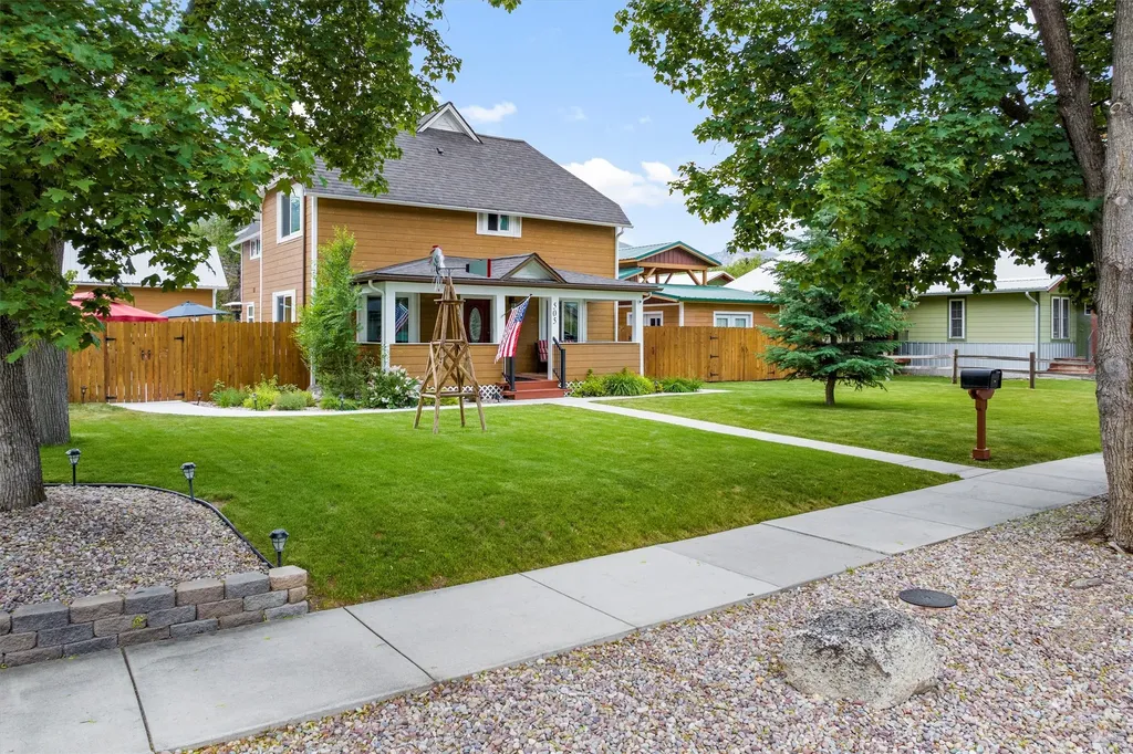 505 N 4th Street Hamilton MT 59840