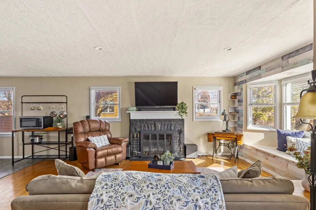 515 5th Avenue S Shelby MT 59474