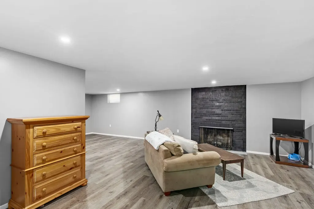 515 5th Avenue S Shelby MT 59474