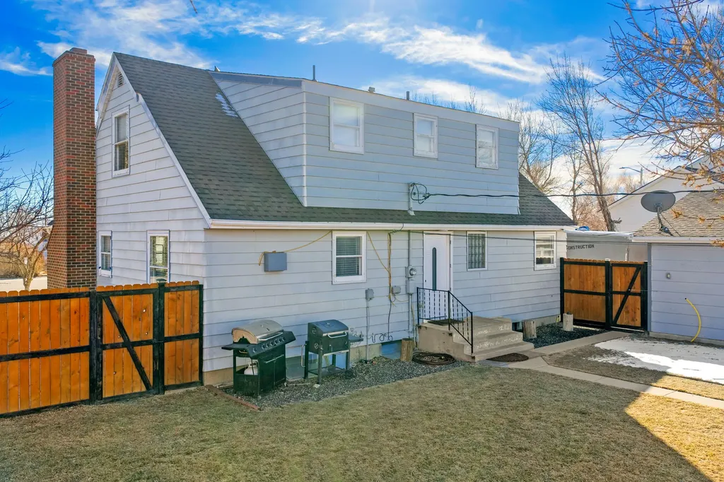 515 5th Avenue S Shelby MT 59474