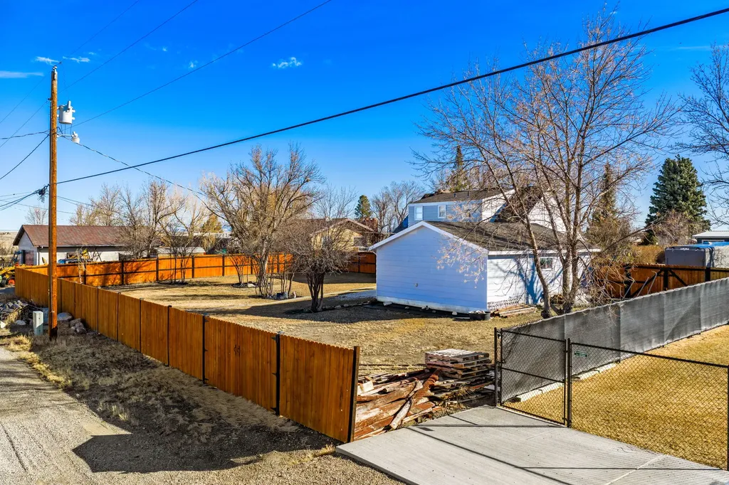 515 5th Avenue S Shelby MT 59474