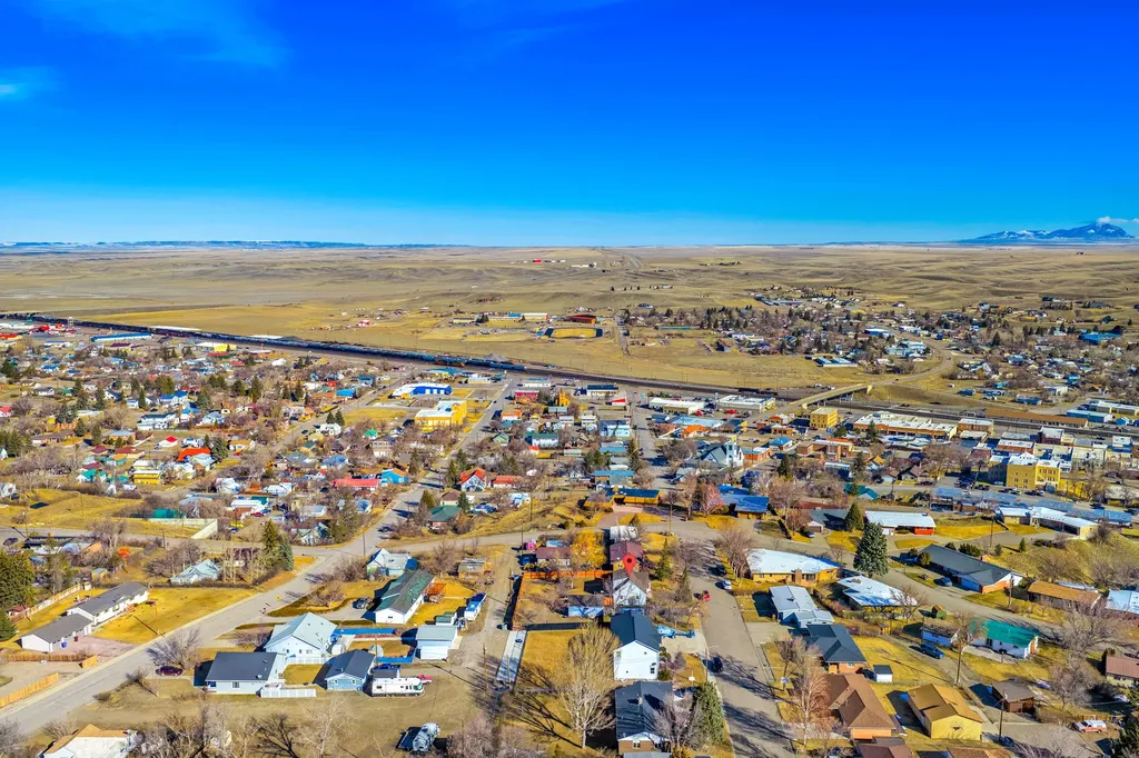 515 5th Avenue S Shelby MT 59474