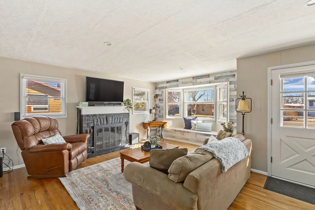 515 5th Avenue S Shelby MT 59474