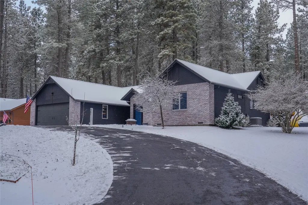381 Ponderosa Lane Kalispell MT 59901