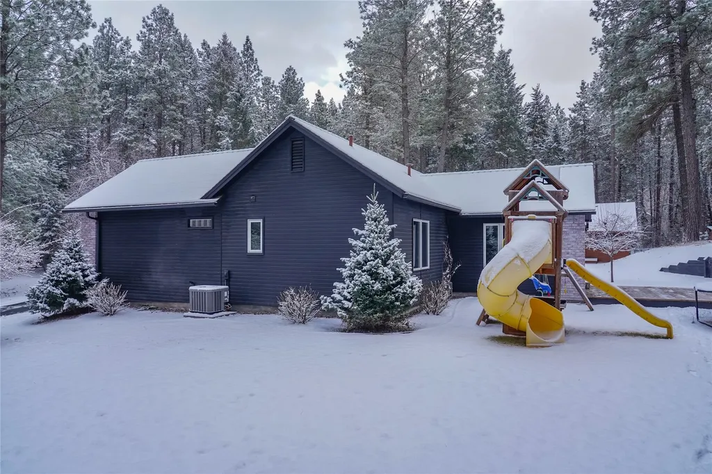 381 Ponderosa Lane Kalispell MT 59901