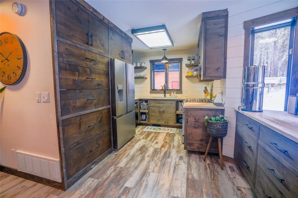 381 Ponderosa Lane Kalispell MT 59901